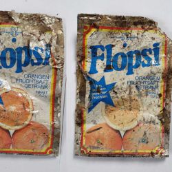 gefunden am 3. Oktober 2020 an der Waldmohrer Straße (Lautenbach)
May-Werke Erftstadt: Flopsi
vierstellige Postleitzahl < 07/1993
