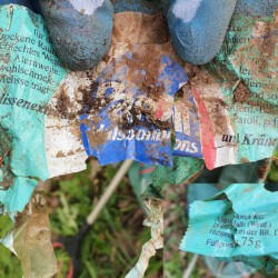 gefunden am 9. Mai 2021 in St. Wendel
Paroli Halsbonbons
vermutlich aus den 1980ern